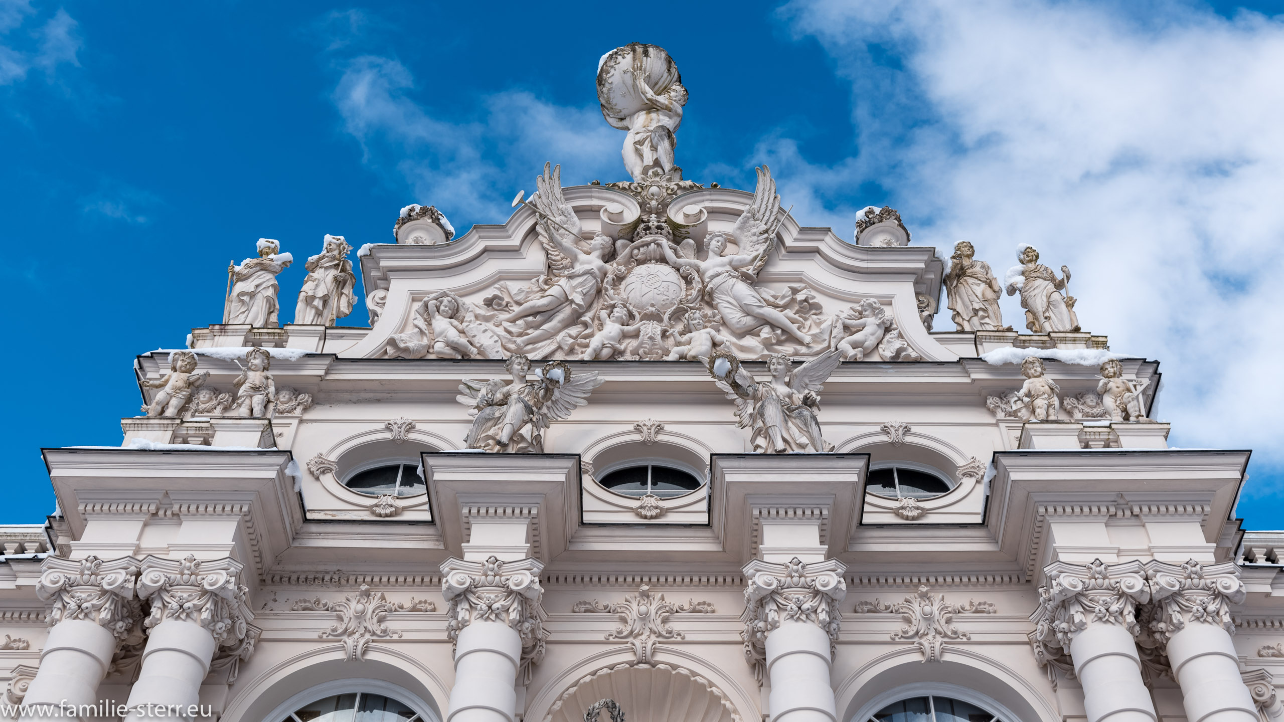 Schloss Linderhof im Winter 7