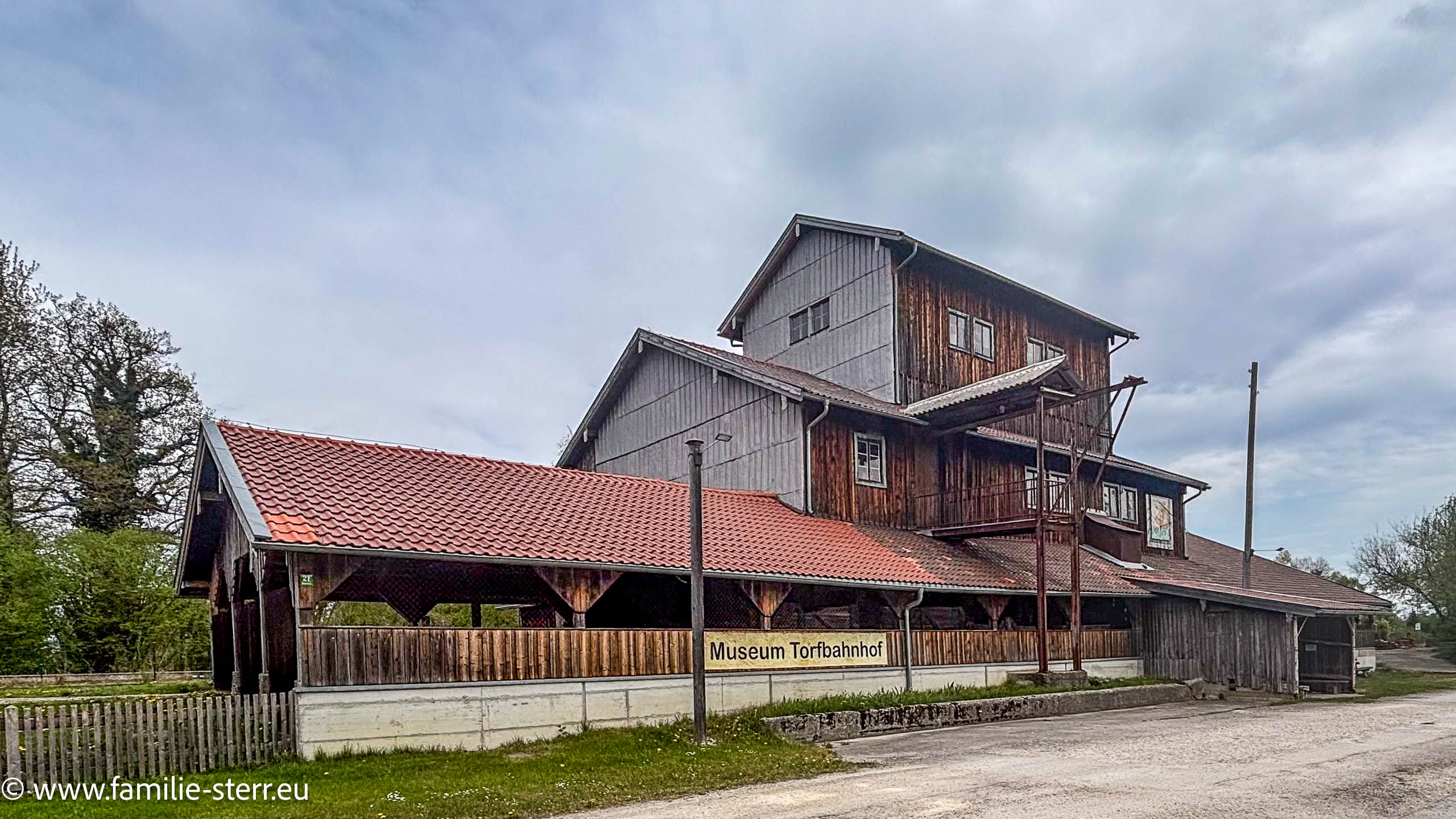 Torfbahnhof / Grassau im Chiemgau