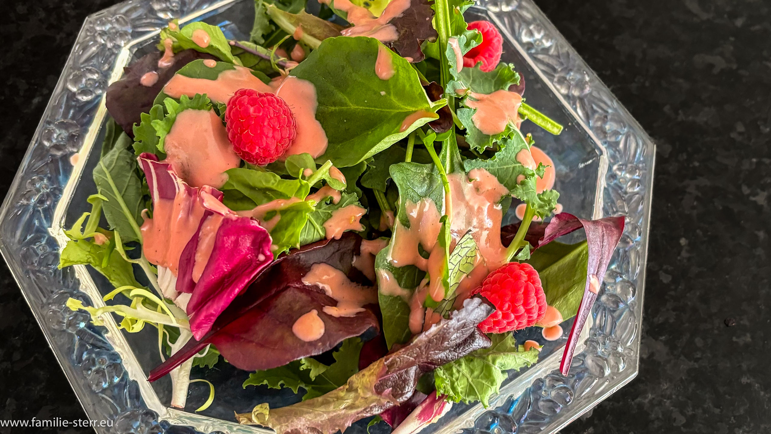 Wildkräutersalat