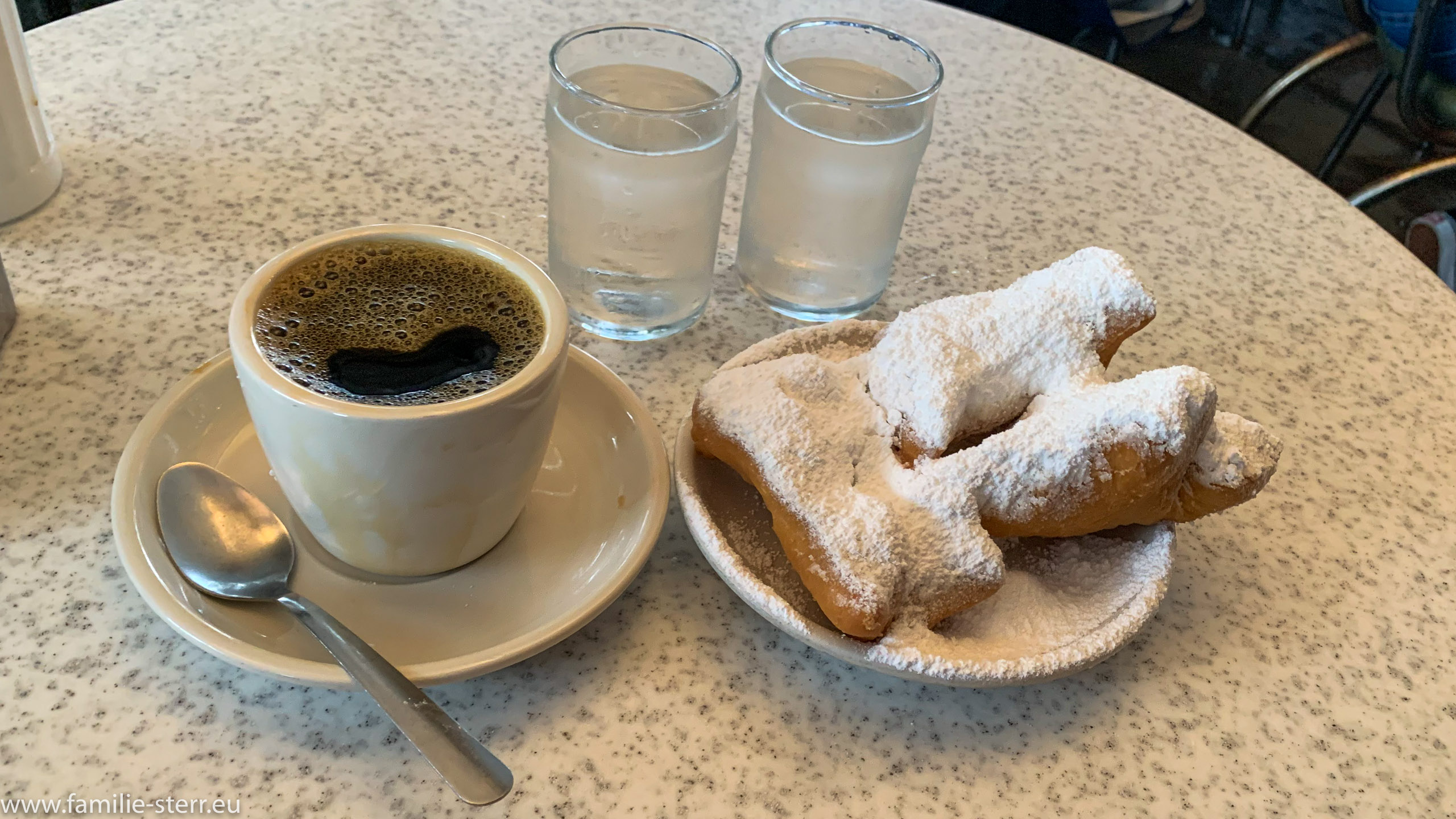 Cafe Du Monde New Orleans