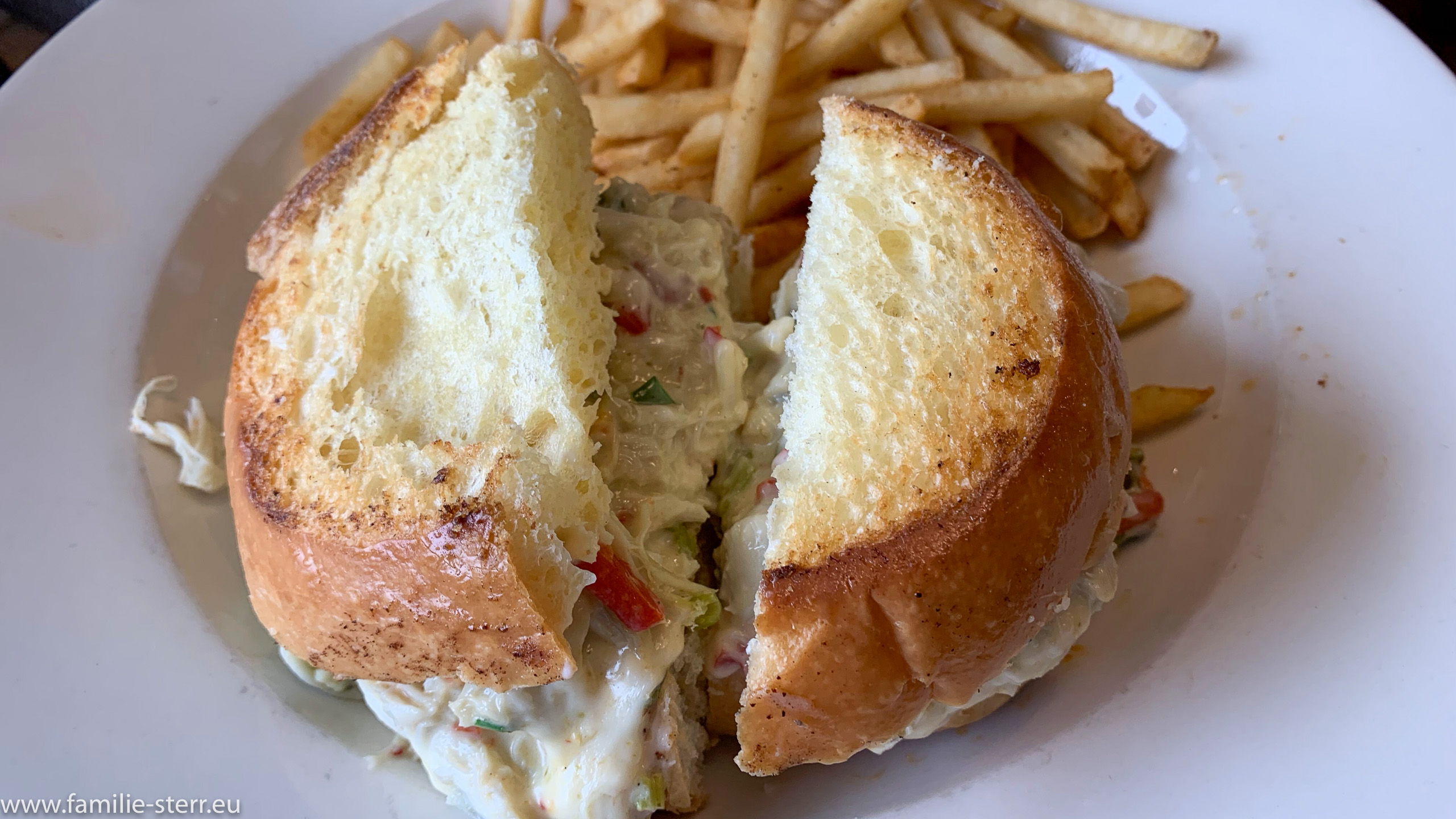 Liz's Where Y'at Diner Mandeville