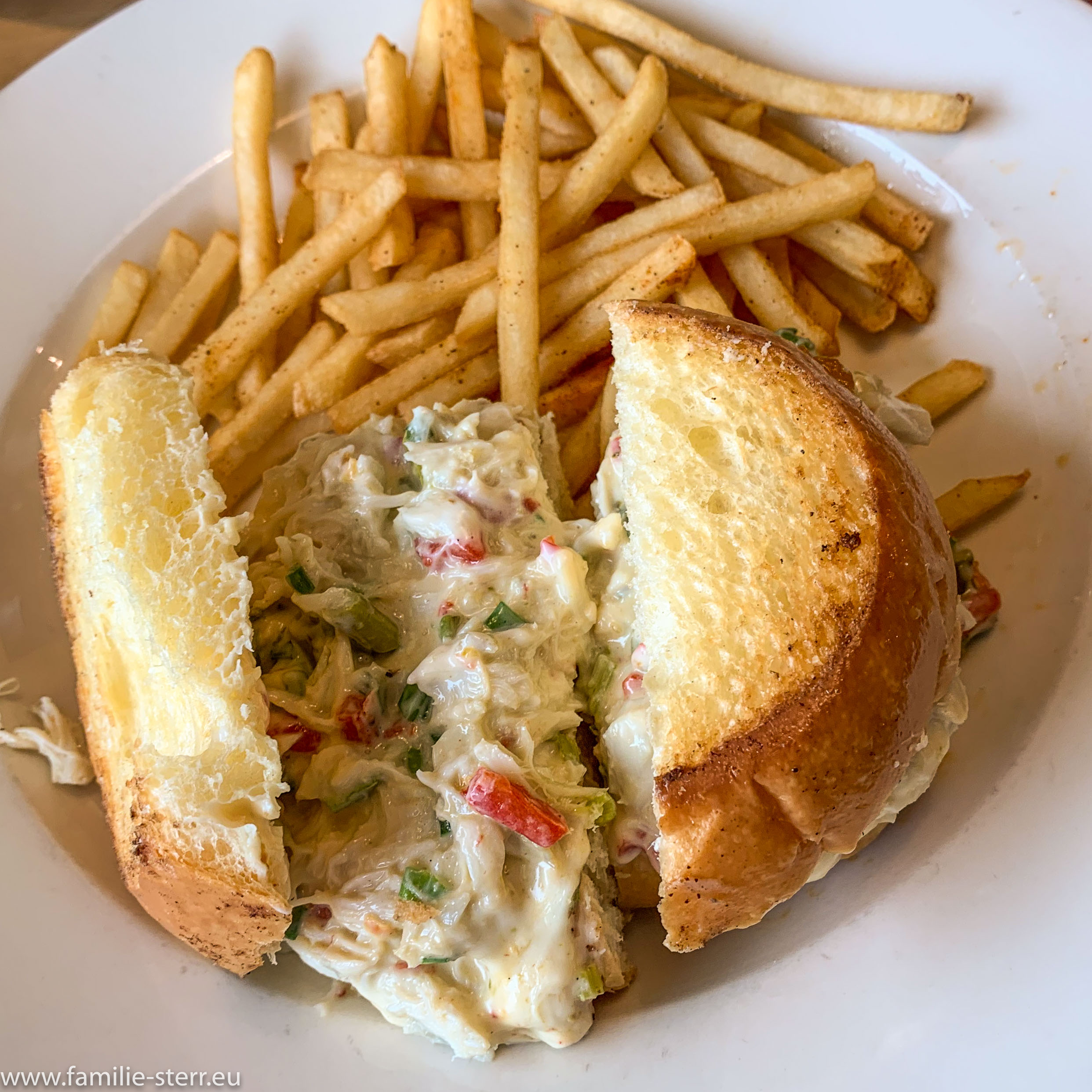 Liz's Where Y'at Diner Mandeville