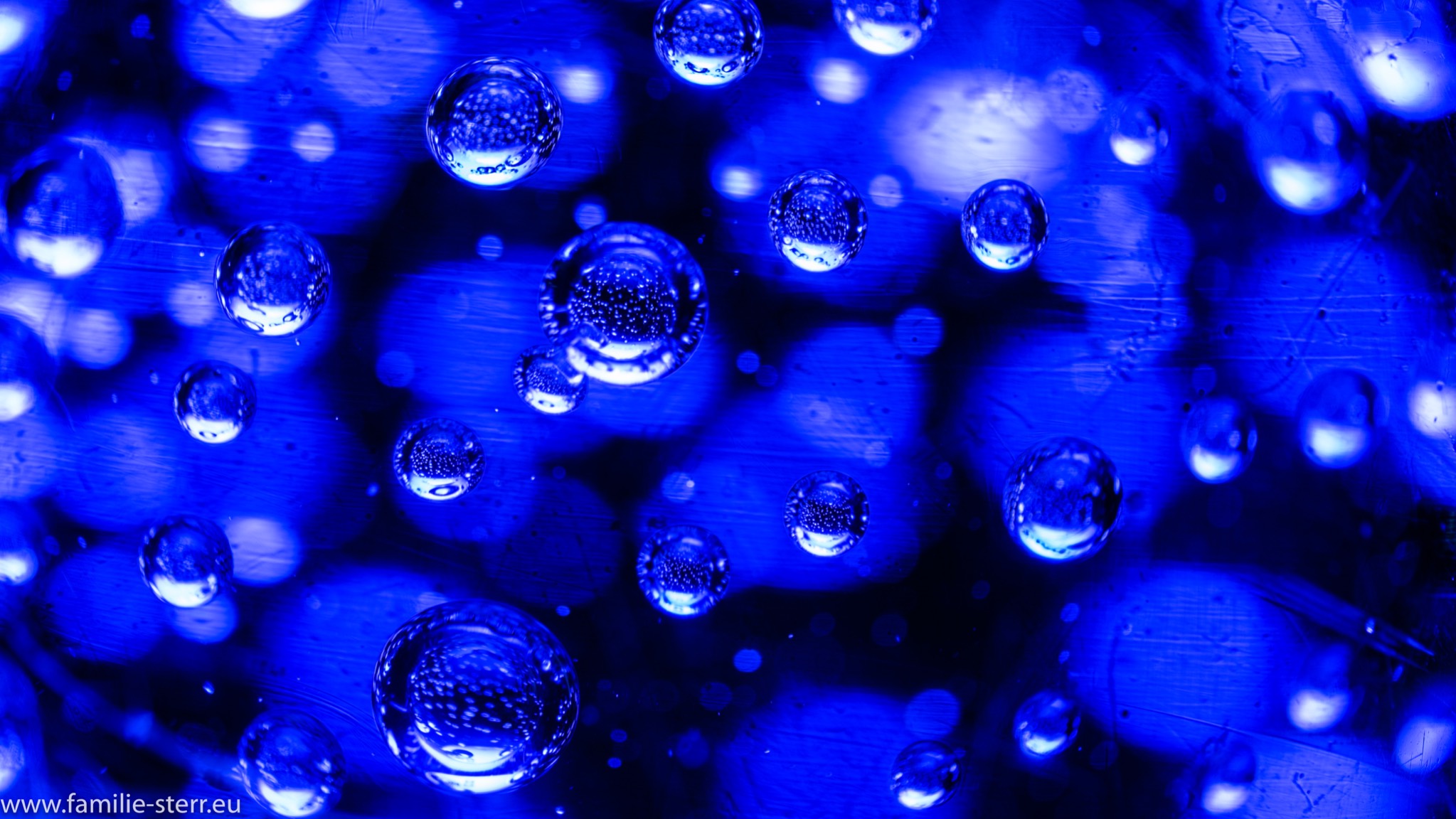 Blaue Blasen