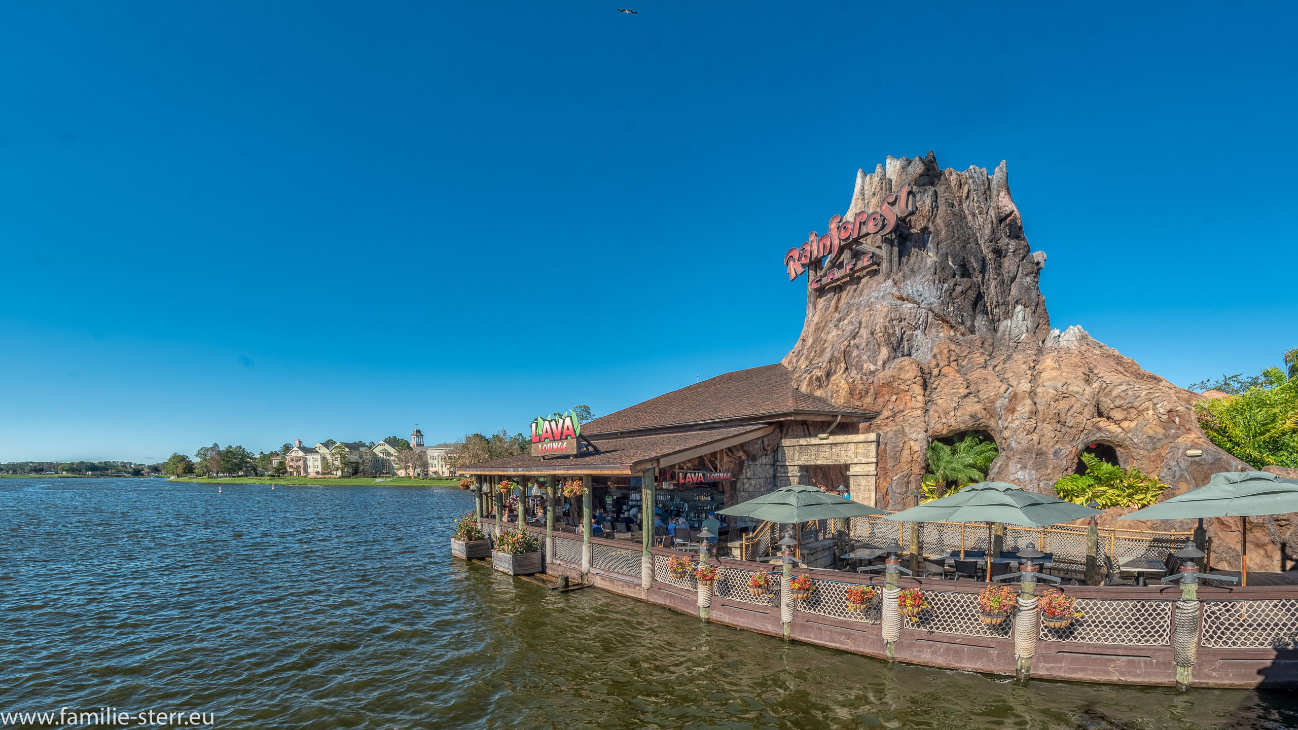 Rainforest Cafe - Lava Lounge