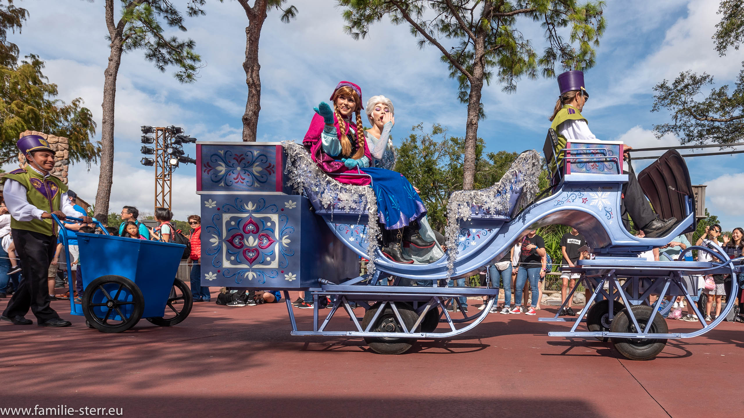 Mickey's Very Merry Christmas Parade