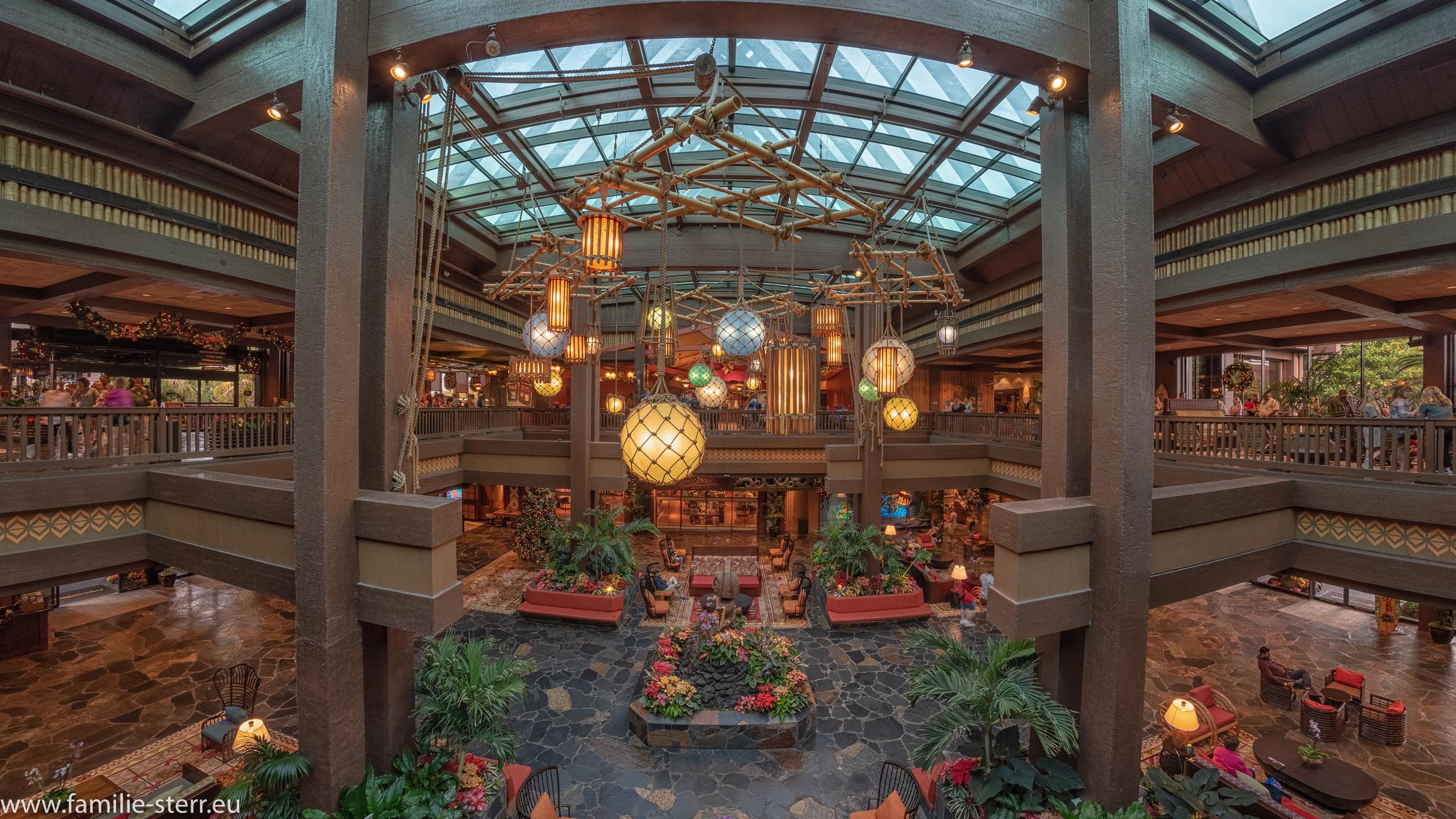 Disney's Polynesian Rsort